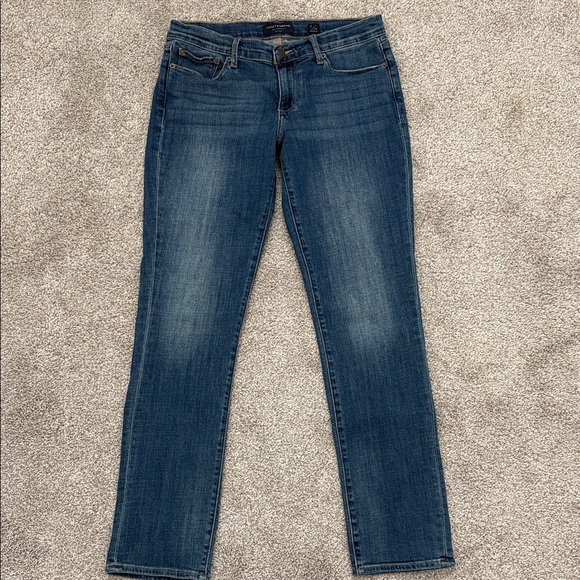 Lucky Brand Denim - Lucky Brand Mid rise Straight Sweet Dark Blue Jeans